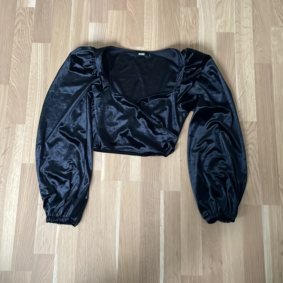 Kort långärmad tröja 