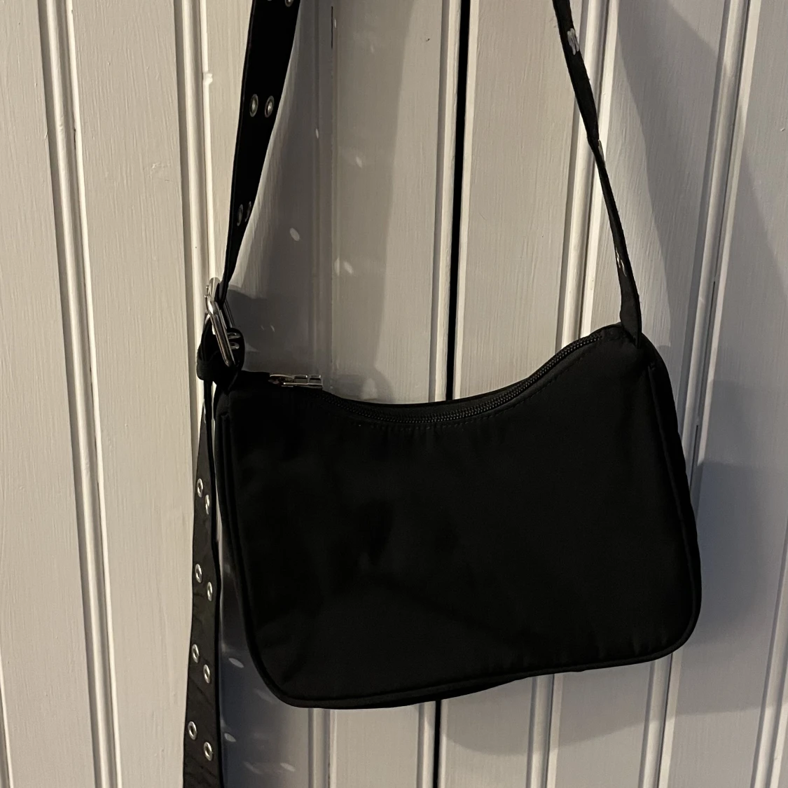 Väska från Weekday - 90