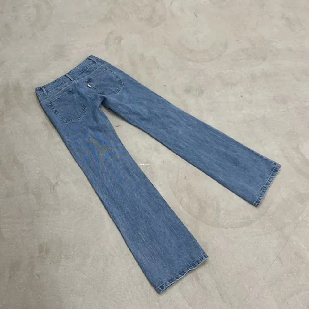 Säljer mina helt nya och aldrig använda alobha jeans storlek xs tall eller byte till någon som har storlek s (tall) 💕💕. Jeans & Byxor.