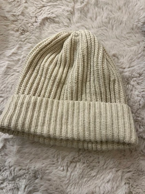 Mössa  - Aldrig använd 