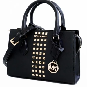 Michael kors väska sheila  - Nypris 5600:- Helt ny 