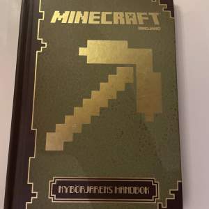 informativ bok om olika saker i minecraft