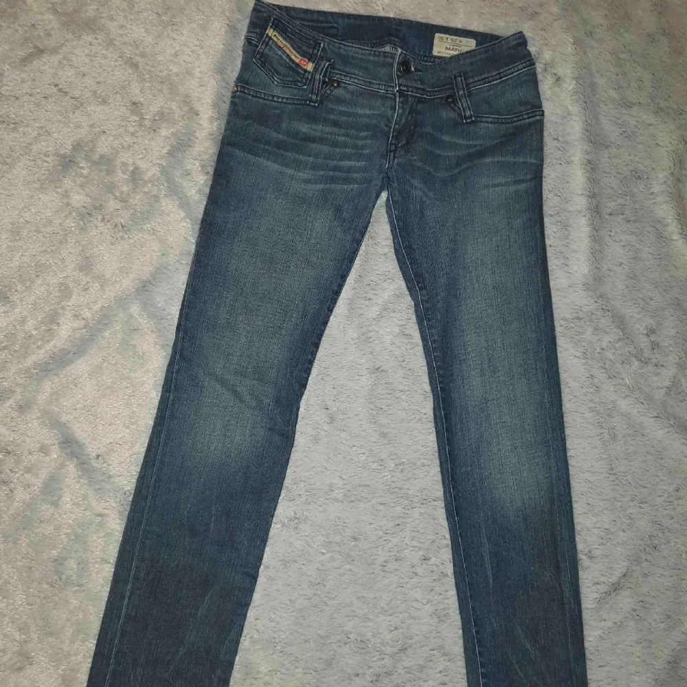 Helt oanvända Diesel jeans, säljes då de är för små på mej🦋. Jeans & Byxor.