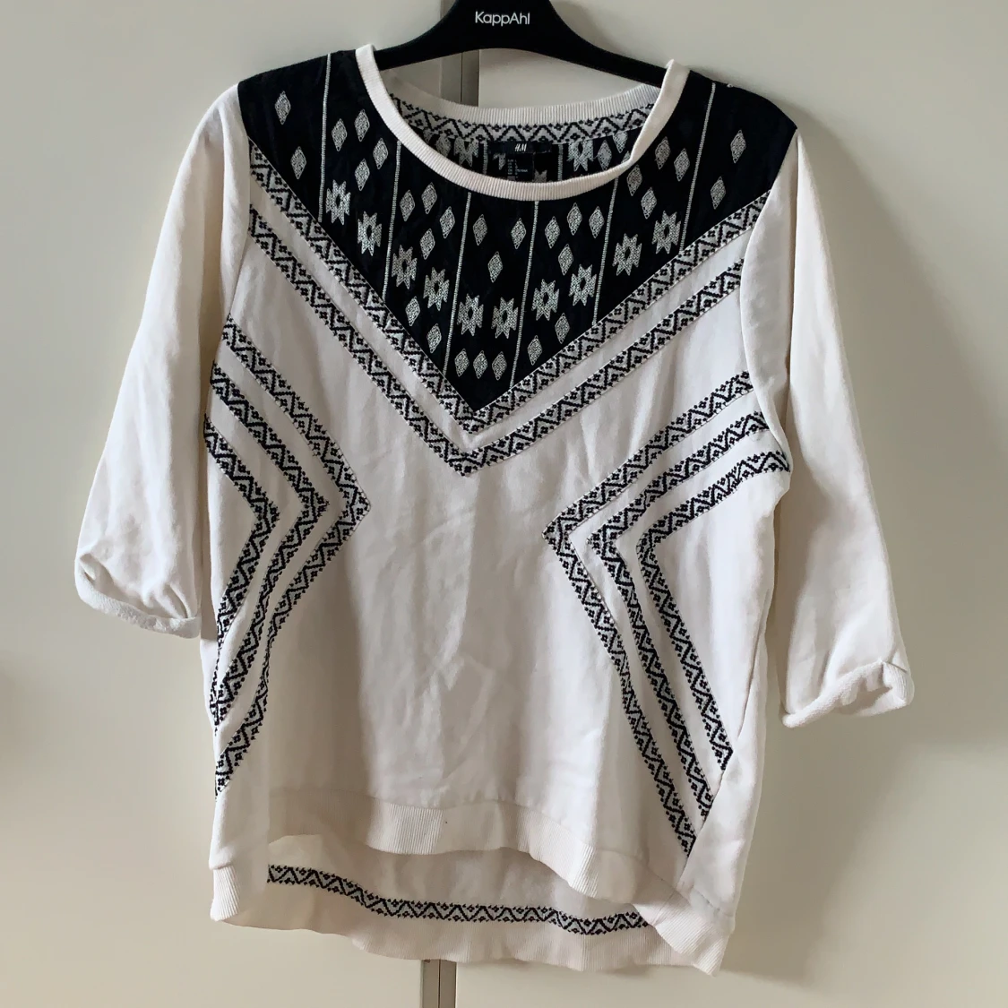 Tjocktröja med häftigt mönster