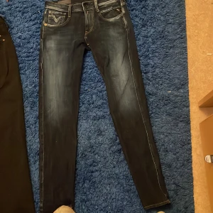 Replay hyperflex jeans  - Knappt använda
