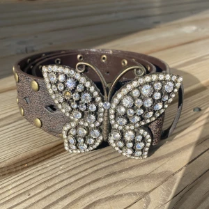 Skärp - Skärp med en fjäril på:)