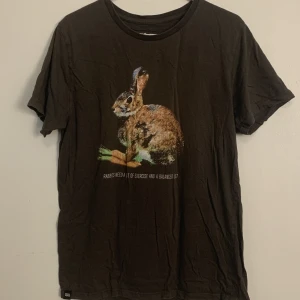 Tshirt med tryck - Tshirt