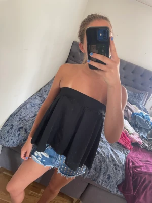 Kjol - En fin kjol som även går att använda som tröja 