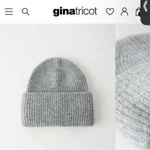 Grå mössa - Säljer denna gråa mössan från gina, aldrig använd😊