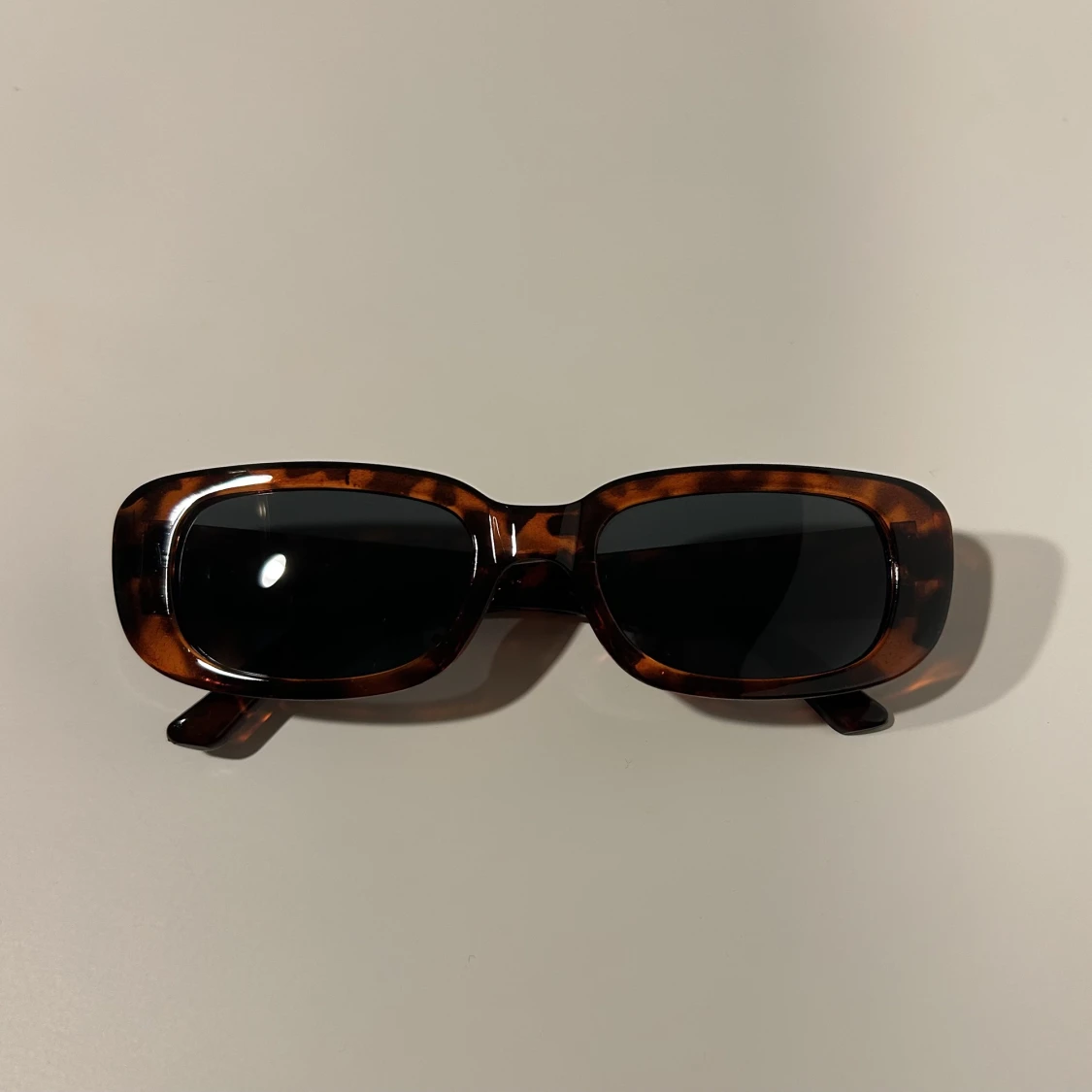 Solglasögon - tortoise 