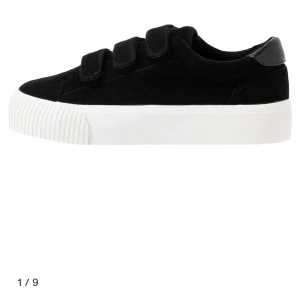 Even & Odd skor  - Säljer mina even & odd skor i storlek 38 som är slutsålda på hemsidan. Aldrig använts och har kvar lappen!💕 