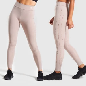 Gymshark leggings - Aldrig använda!  Med prislapp Nypris 699kr