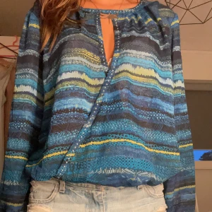 Tröja - Skiiiittt cool tröja perfekt som festtopp💋💋🙏🏻🙏🏻