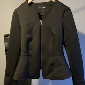 Ursnygg kavaj! - Kavaj i storlek 36.