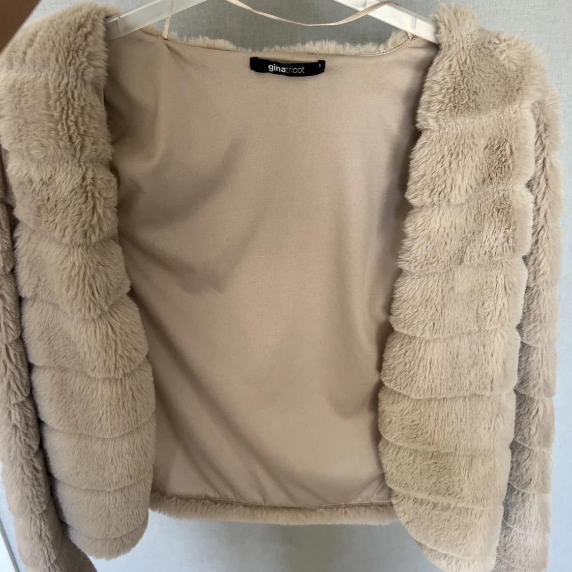 Kosta med päls - 90