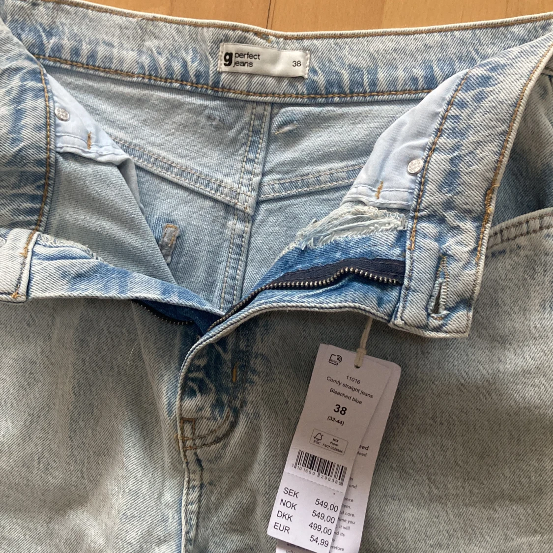 Oanvända jeans  - 91