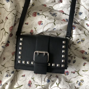 Väska - Väska köpt på Primark💕