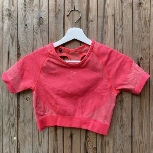 Träningstopp - Träningstopp från Gymshark i en härlig rosa färg🩷