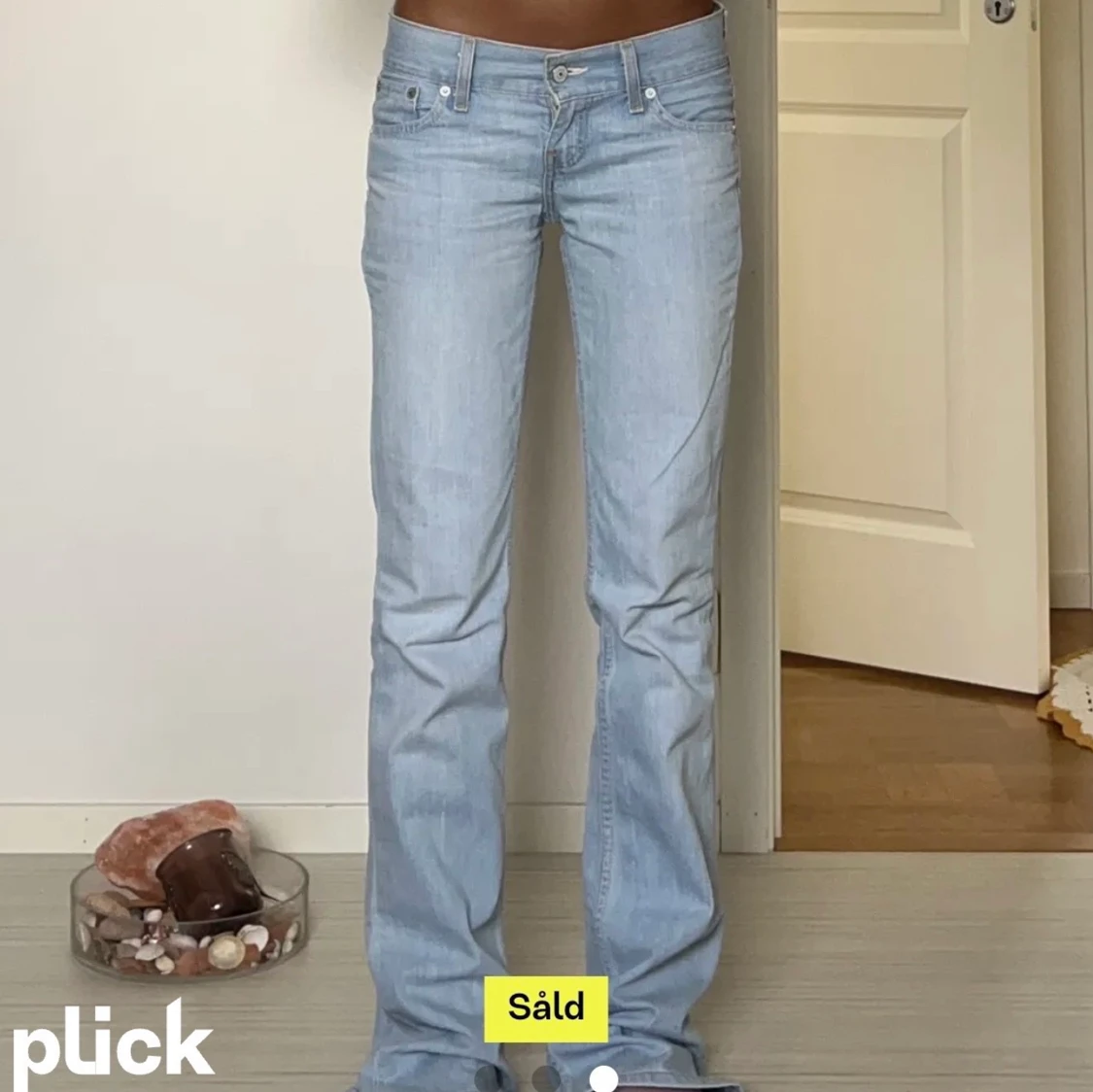 Levi’s jeans - 91