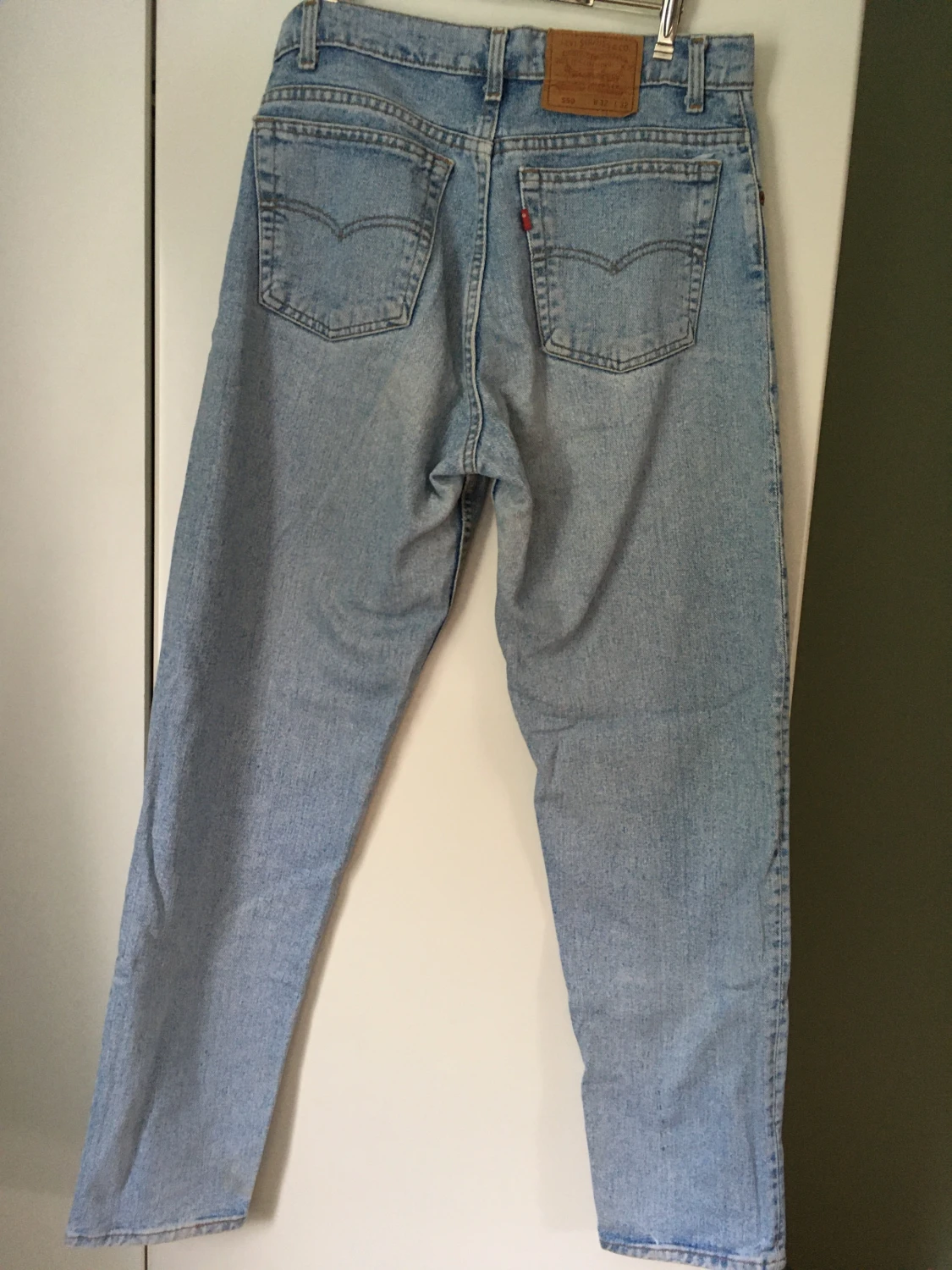 Levis Jeans - 90