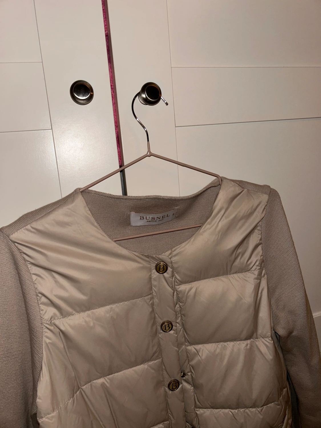 Slutsåld jacka  - 90