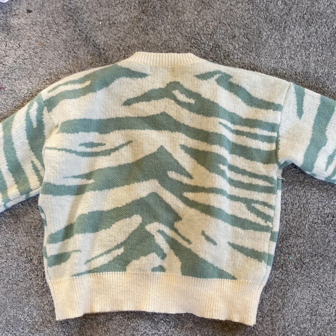 Zebra tröja!!❤️💗 - 90