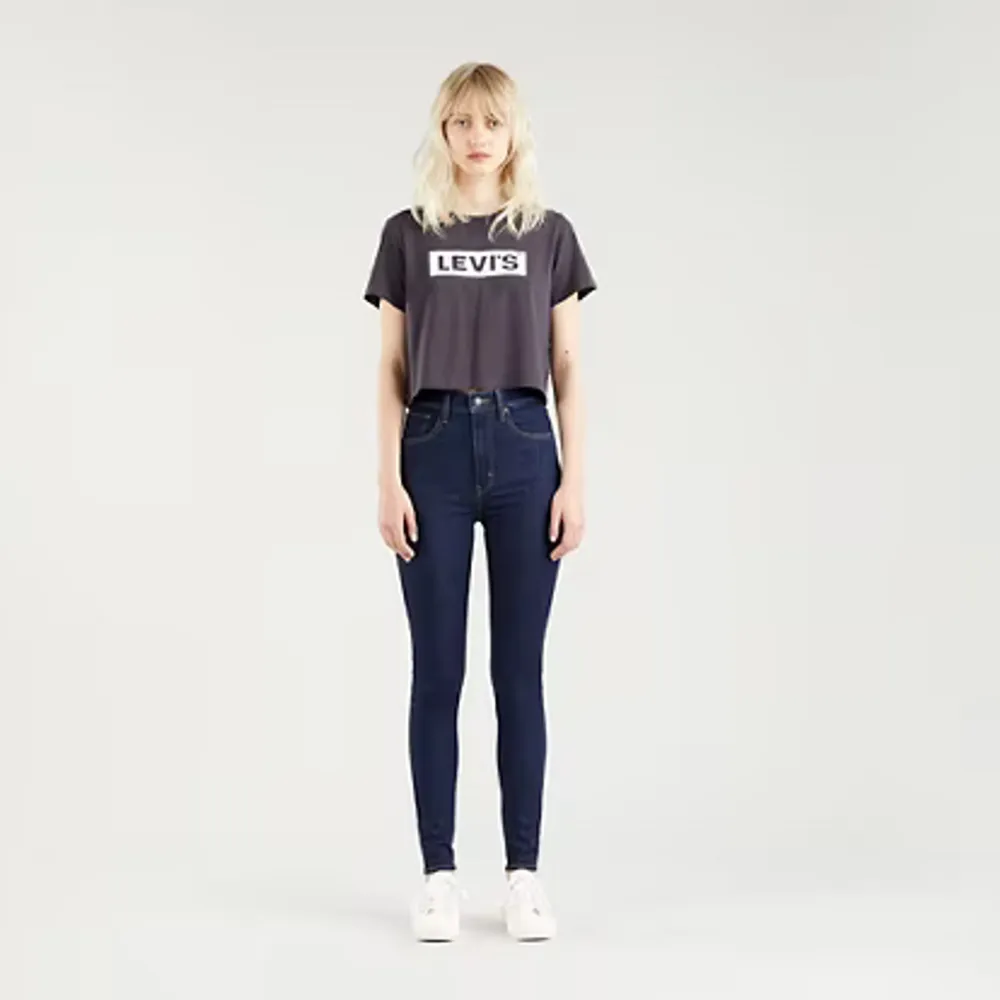 Skinny jeans från Levis i modellen mile high super skinny. Aldrig använda. Fraktkostnad kan tillkomma. . Jeans & Byxor.