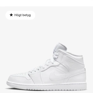 Dessa skor fast med vit snake skin - Snygga skor