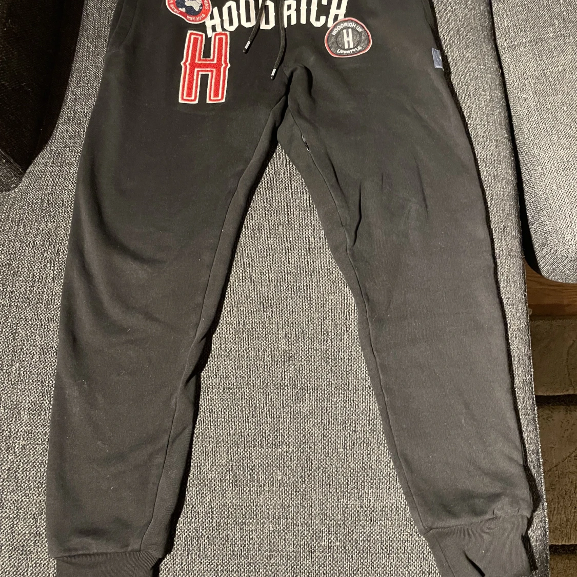 Hoodrich byxor - 90