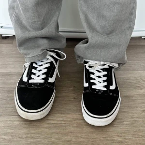 Vans - Skit snygga svarta vans i storlek 38💗Kommer i original kartongen💗