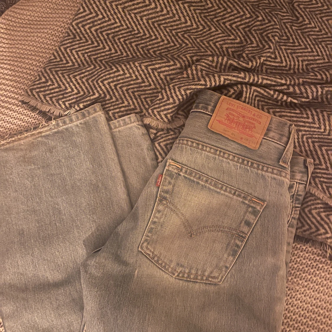 Levis jeans  - 90