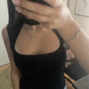 Zara linne  - Säljer detta populära svarta zara linne i storlek s 