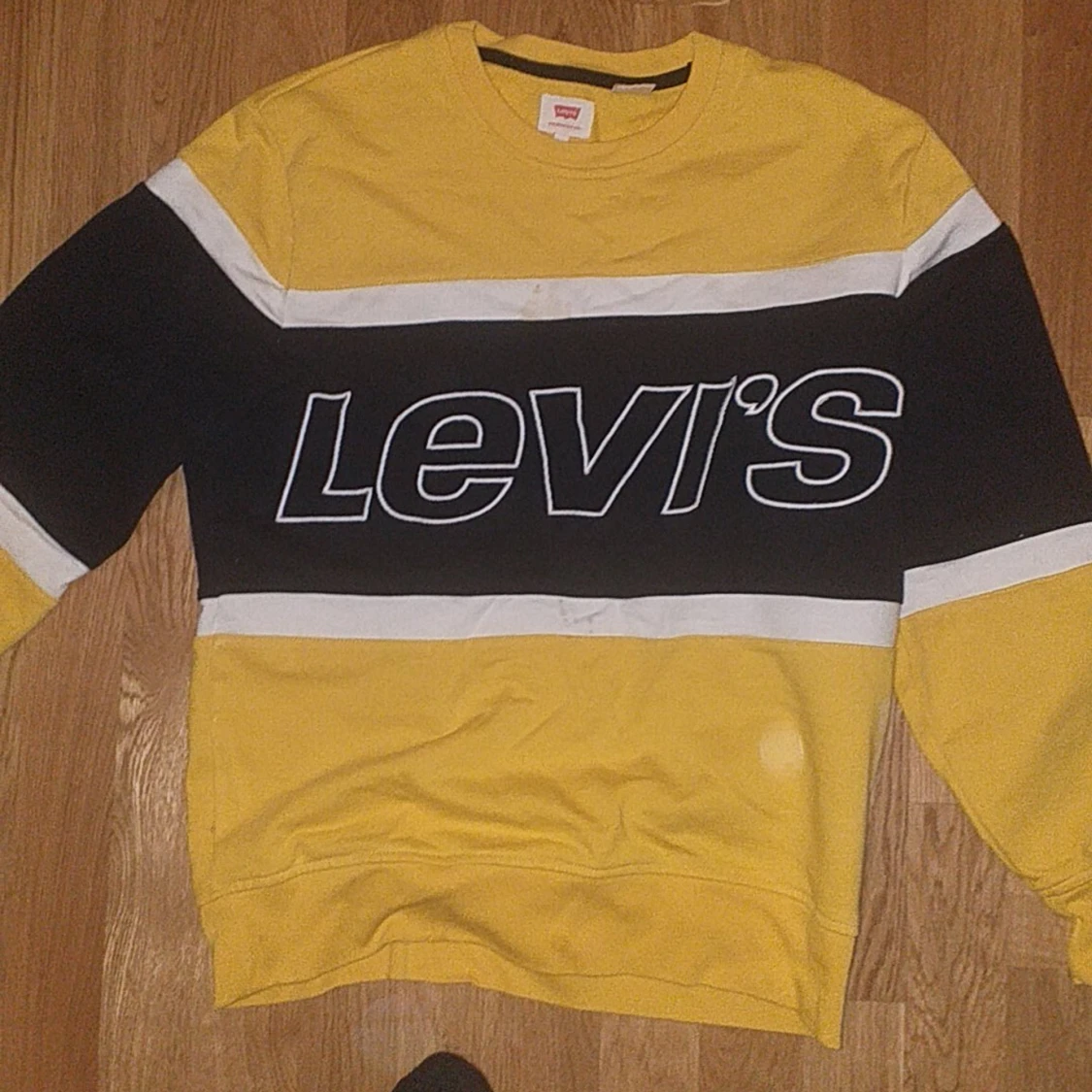 Levis tröja