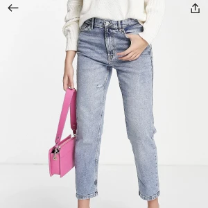 Jeans - Storlek 38 Nyskick
