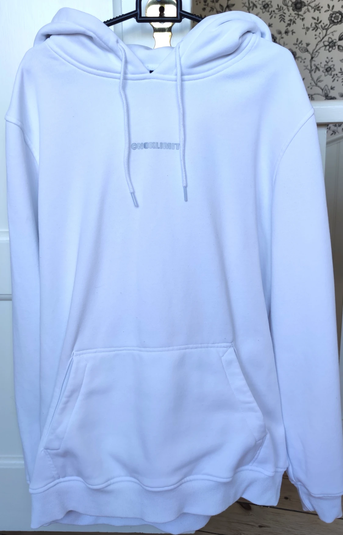 Hoodie No X Limit  - 90