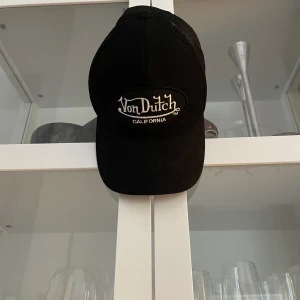 Von dutch keps - Svart von dutch keps, justerbar! 