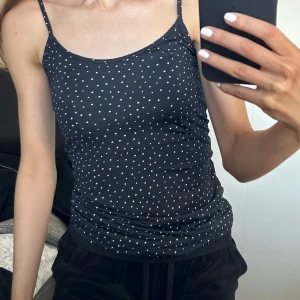 Prickigt linne - Jättefint skick, från Mango, storlek xs!💕