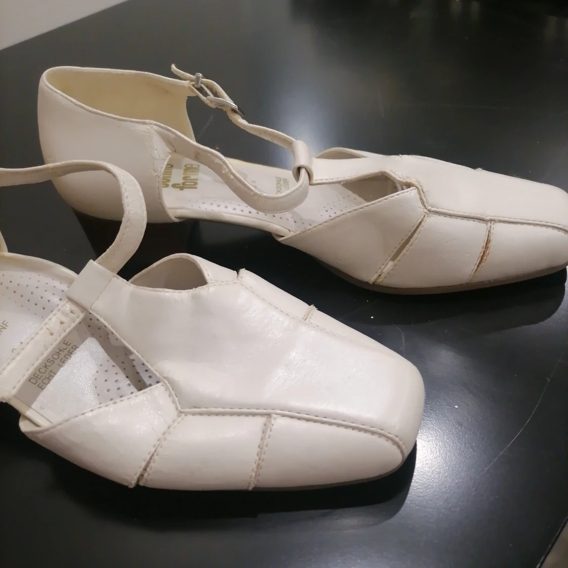 Vita/beiga skor strl38 - 90