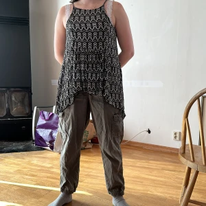 Linne - En topp från H&M använd men i gott skick