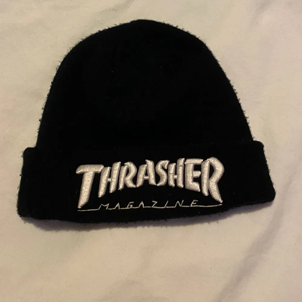 Mössa från Thrasher Magazines . Accessoarer.