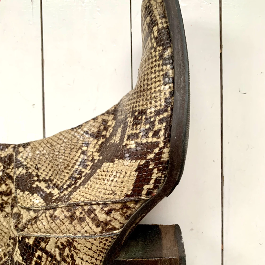 Boots i ormskinn - 91