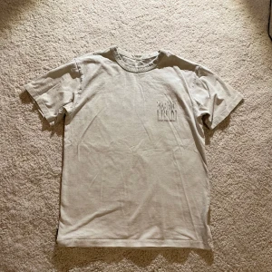 Vans t-shirt - Robust vans oversized t-shirt i bra skick