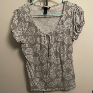 Söt tröja - Inte använd