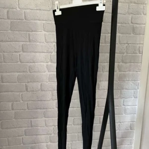 Leggings - Använder dom aldrig längre ligger bara i min garderob 