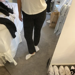 Ankel kostym byxor  - Aldrig använda 