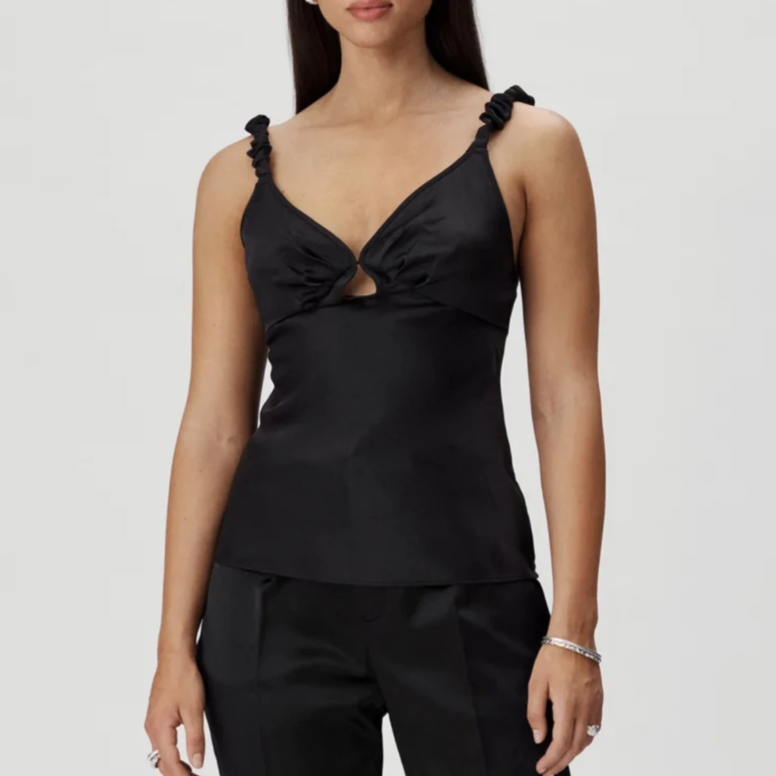 Svart linne adoore - 90