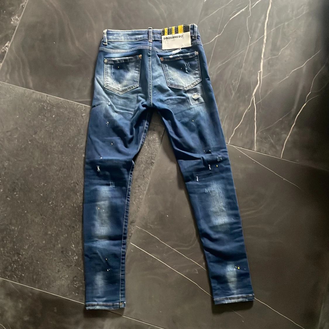 Blåa dsquard2 byxor  - 90