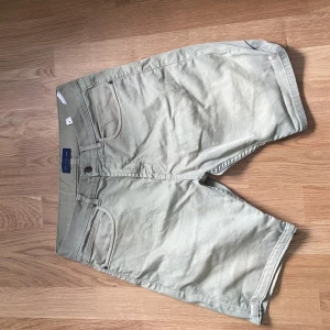 Olive green shorts - Good condition 