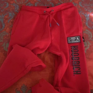 Hoodrich byxa - En hoodrich byxa som jag aldrig tar på mig i storlek xs passar s även 