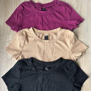 Selling 3 crop tops together, from shein in size S.